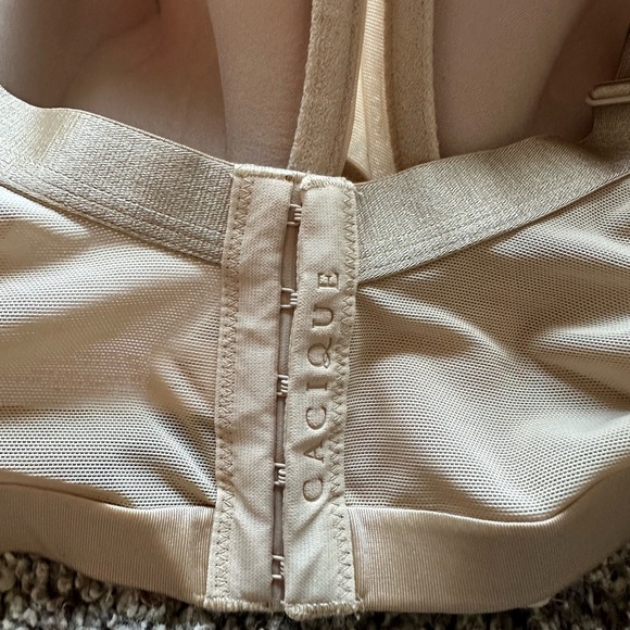 Cacique NEW Smooth Lightly Lined Full Coverage Bra Color Cafe Nude Sz 52DDD - Picture 6 of 6